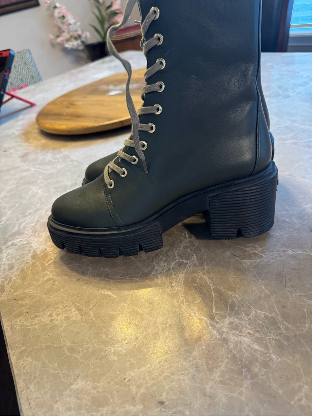 Stuart Weitzman Nisha Leather Lug-Sole Boots Size 6.5B - Picture 10 of 12